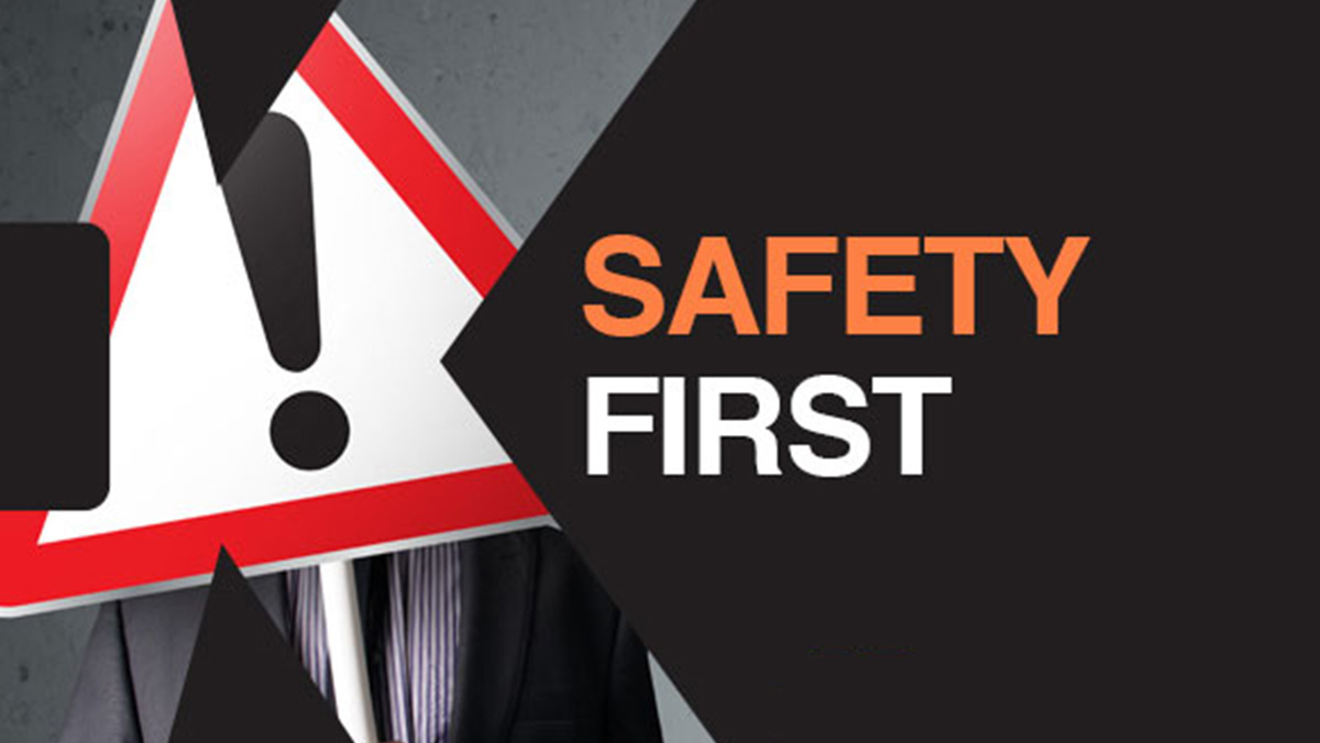 Why Do I Need to Wear Safety Workwear?